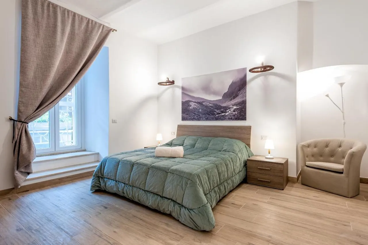 Tour De Rome Apartment