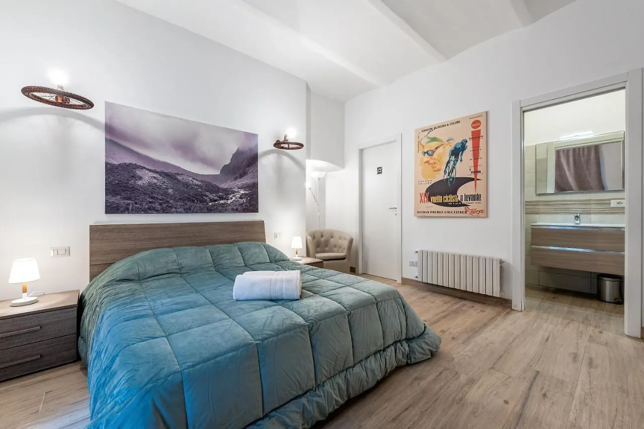 Tour De Rome Apartment Italy