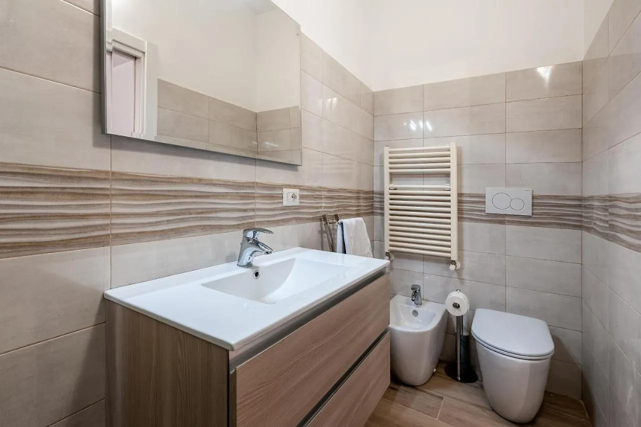 Tour De Rome Apartment Italy
