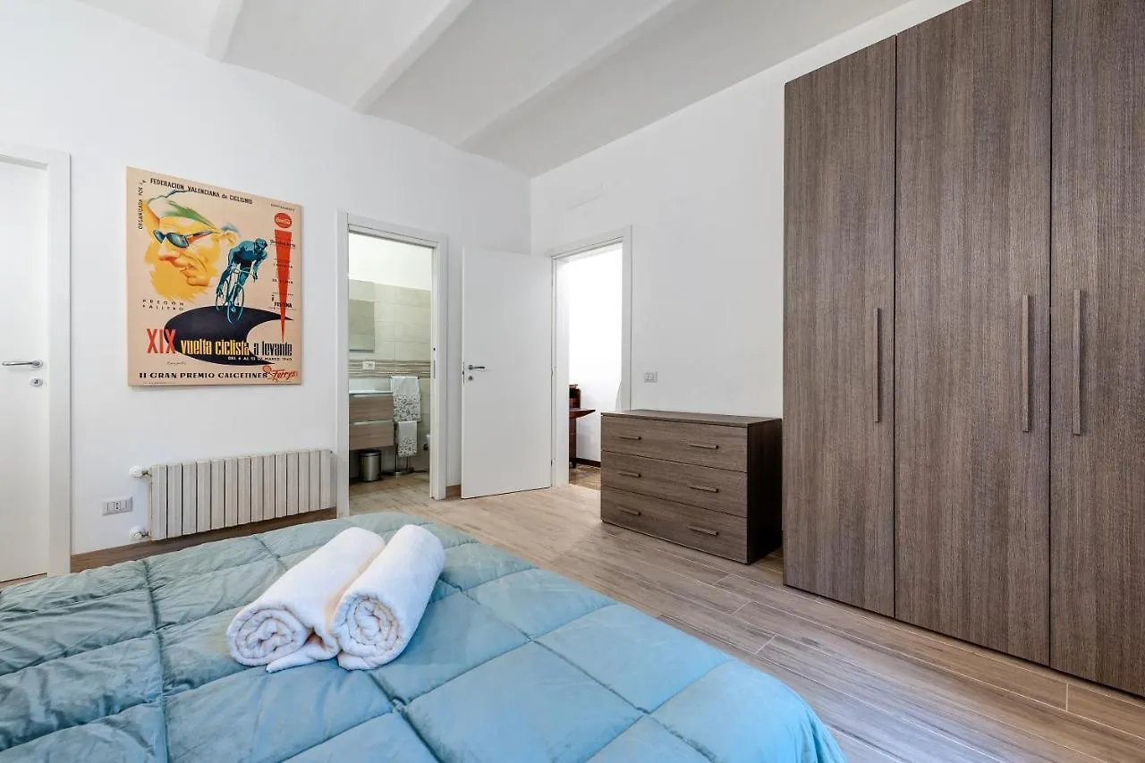 Tour De Rome Apartment Italy